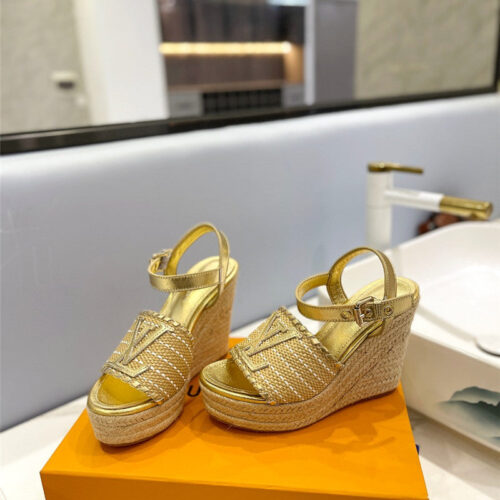 High Quality Luxury Louis Vuitton Latest Catwalk Platform Sandals alternate view