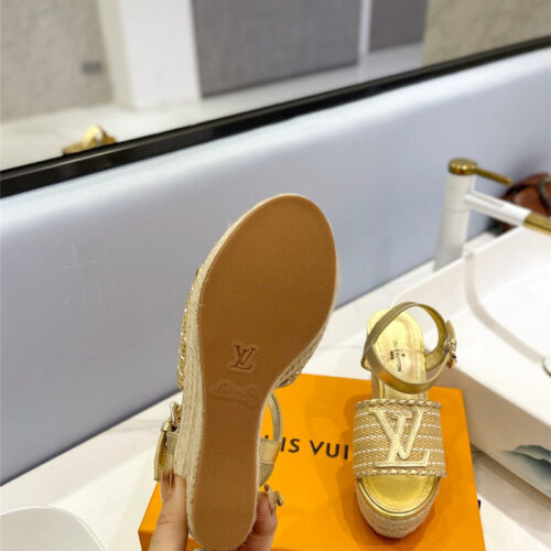 High Quality Luxury Louis Vuitton Latest Catwalk Platform Sandals product detail