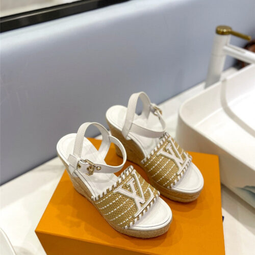 High Quality Luxury Louis Vuitton Latest Catwalk Platform Sandals – Style 34787 product detail