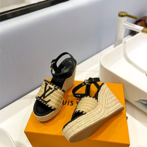 High Quality Luxury Louis Vuitton Latest Catwalk Platform Sandals – Style 70947 product detail