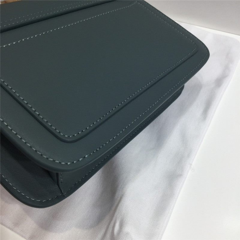 High Quality Luxury Chloé C Medium Bag product detail