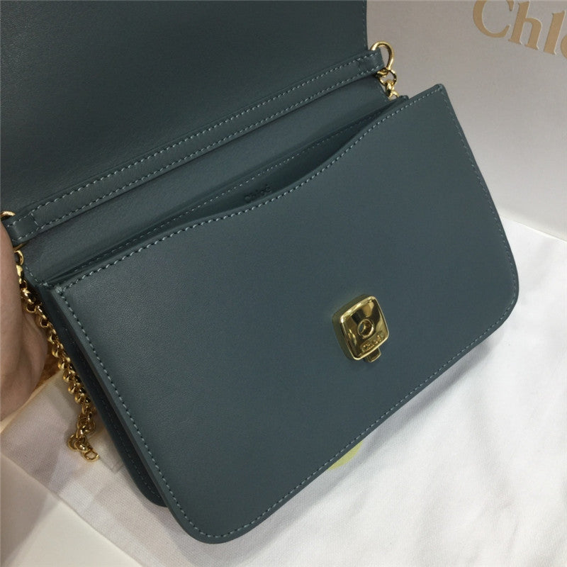 High Quality Luxury Chloé C Medium Bag product detail
