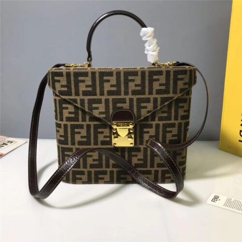 High Quality Luxury Vintage Fendi Box Bag