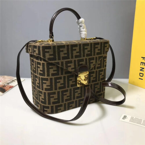 High Quality Luxury Vintage Fendi Box Bag alternate view