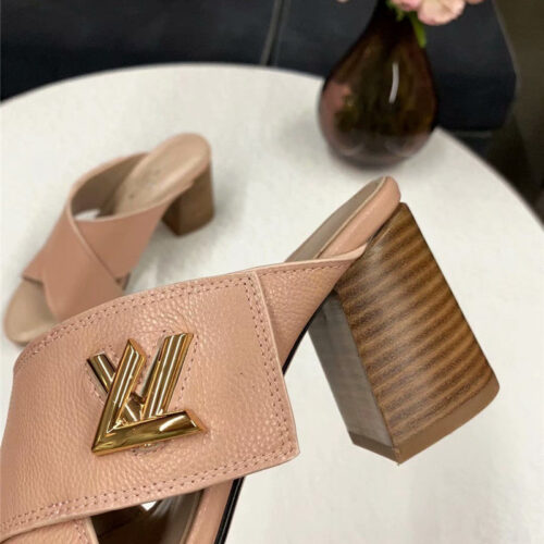 High Quality Luxury Louis Vuitton Heels Slippers product detail