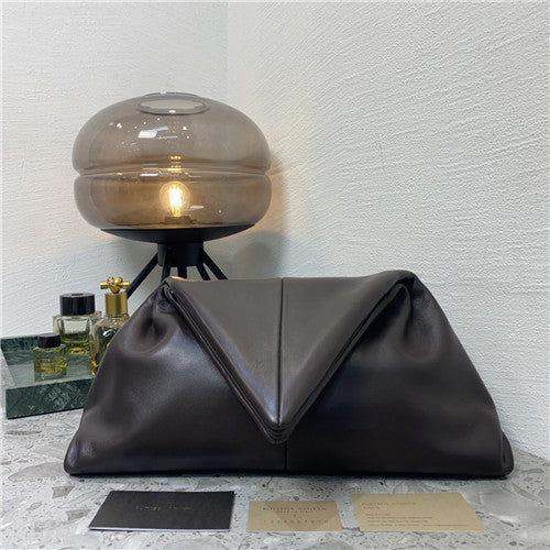 High Quality Luxury Bottega Veneta Triangle Clutch Dark Brown