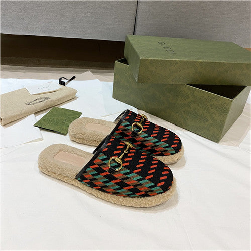 High Quality Luxury Gucci Slippers – Style 33235