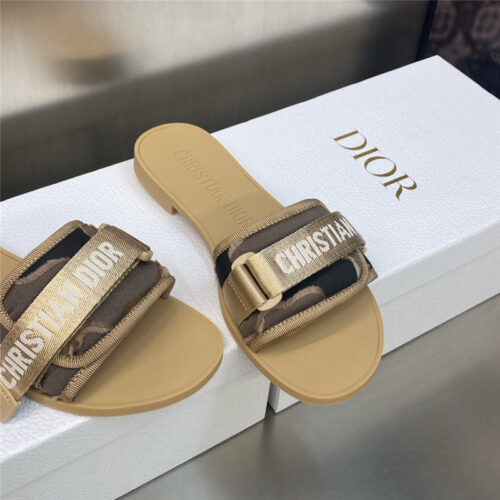 High Quality Luxury Dior Evolution Camouflage Womens Shoes – Style 19334 product detail