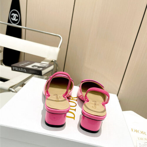 High Quality Luxury Dior Hollow Strappy Sandals product detail
