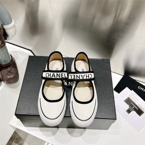 High Quality Luxury Chanel Second-Hand Velcro Platform Canvas Shoes – Style 47558 product detail