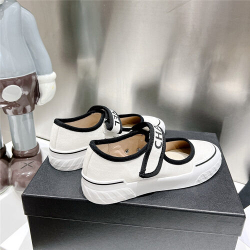 High Quality Luxury Chanel Second-Hand Velcro Platform Canvas Shoes – Style 47558 product detail