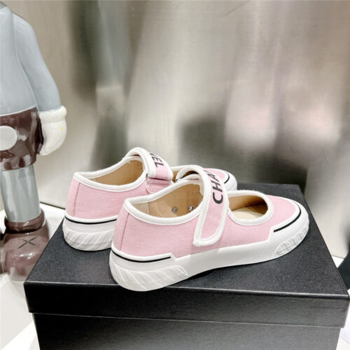 High Quality Luxury Chanel Second-Hand Velcro Platform Canvas Shoes – Style 11398 product detail