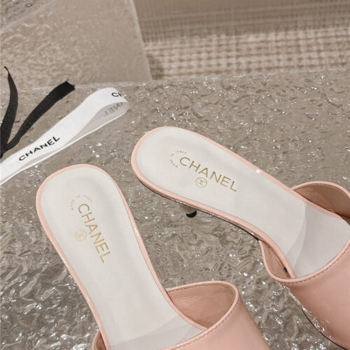 High Quality Luxury Chanel Hot Style Shoe Upper Big Logo Slippers – Style 19622 product detail