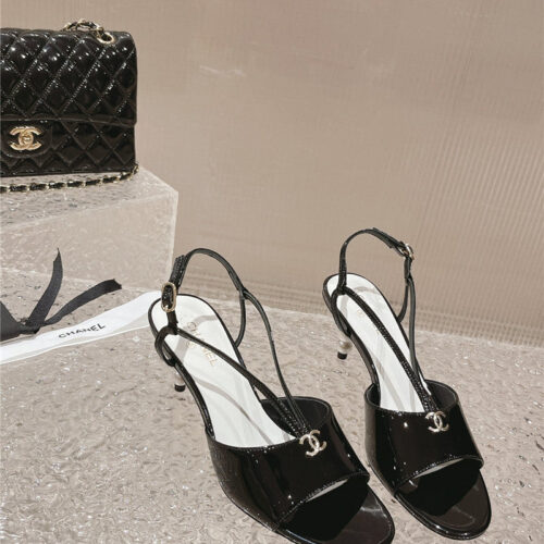 High Quality Luxury Chanel Explosion Models Large Logo Sandals product detail