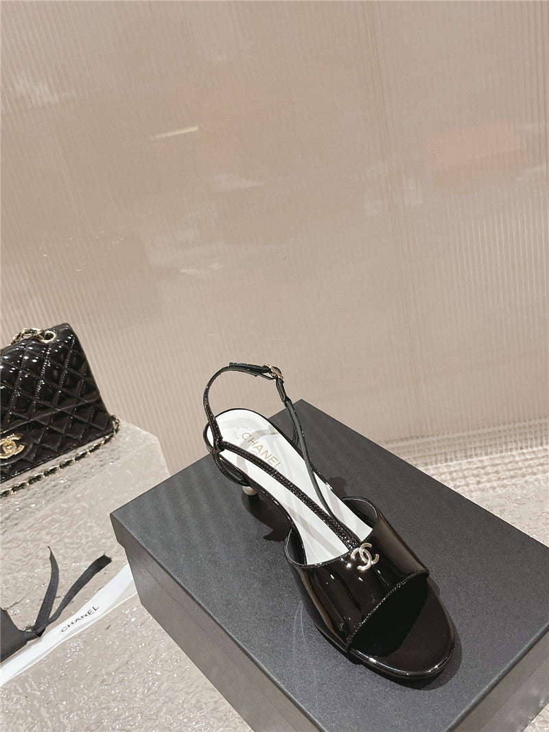 High Quality Luxury Chanel Explosion Models Large Logo Sandals product detail
