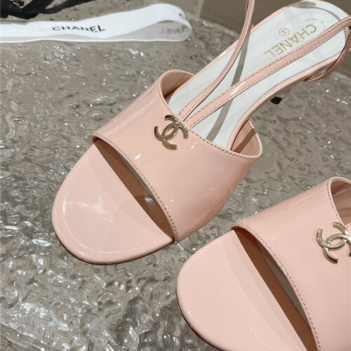 High Quality Luxury Chanel Explosion Models Large Logo Sandals – Style 94214 product detail