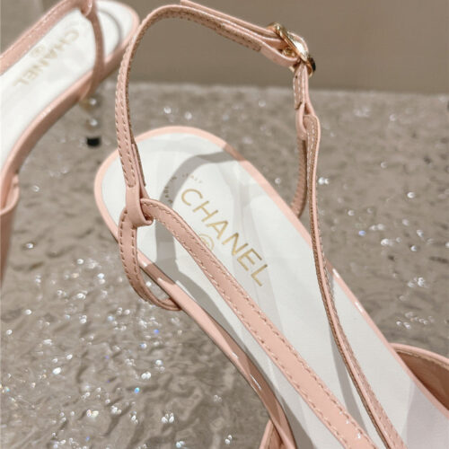 High Quality Luxury Chanel Explosion Models Large Logo Sandals – Style 94214 product detail