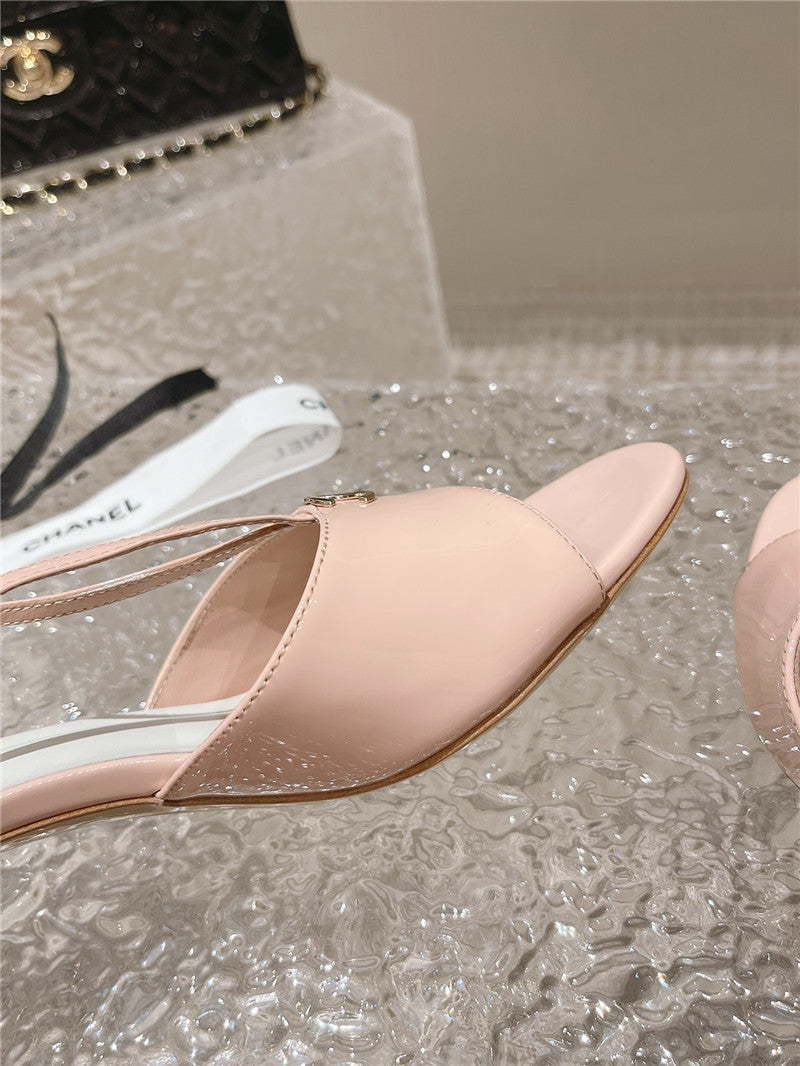 High Quality Luxury Chanel Explosion Models Large Logo Sandals – Style 94214 product detail