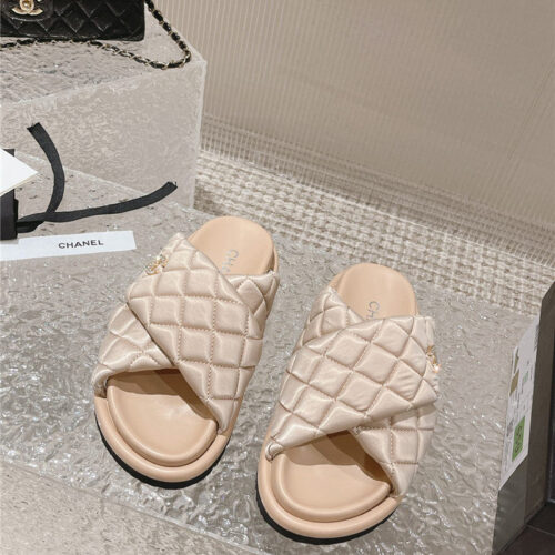 High Quality Luxury Chanel Lingge Velcro Thick Bottom Bread Lazy Slippers – Style 30822 product detail