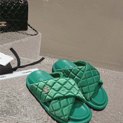 High Quality Luxury Chanel Lingge Velcro Thick Bottom Bread Lazy Slippers – Style 61894 product detail