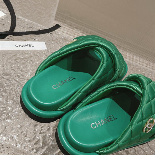 High Quality Luxury Chanel Lingge Velcro Thick Bottom Bread Lazy Slippers – Style 61894 product detail