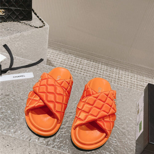 High Quality Luxury Chanel Lingge Velcro Thick Bottom Bread Lazy Slippers – Style 22342 alternate view