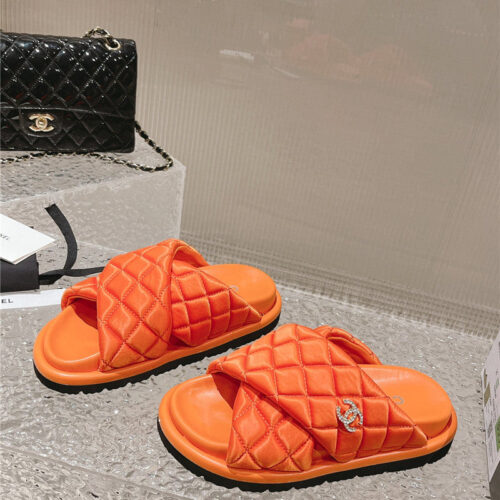 High Quality Luxury Chanel Lingge Velcro Thick Bottom Bread Lazy Slippers – Style 22342