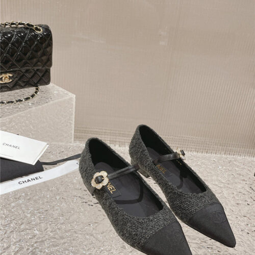 High Quality Luxury Chanel New Sunflower Buckle Mary Jane Shoes product detail