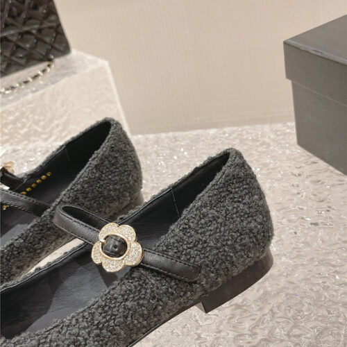 High Quality Luxury Chanel New Sunflower Buckle Mary Jane Shoes product detail