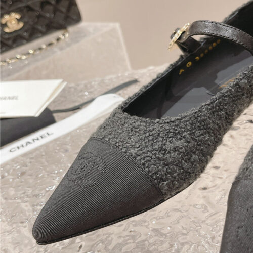 High Quality Luxury Chanel New Sunflower Buckle Mary Jane Shoes product detail