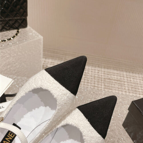 High Quality Luxury Chanel New Sunflower Buckle Mary Jane Shoes – Style 38022 product detail