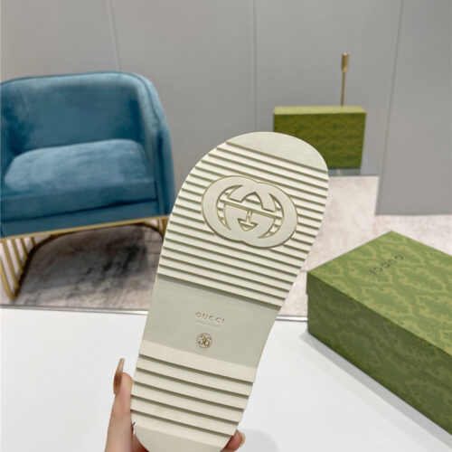 High Quality Luxury Gucci New Platform Slippers – Style 85395 product detail