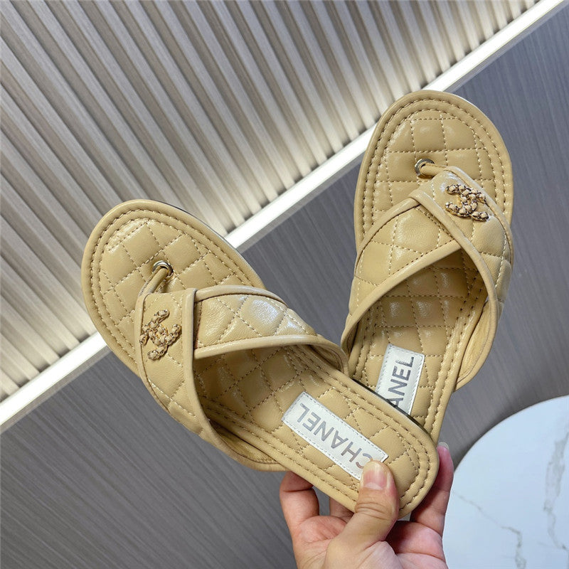 High Quality Luxury Chanel New Flip Flops – Style 87782 product detail