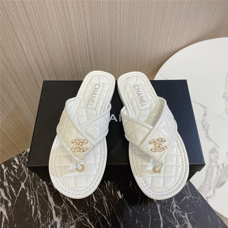High Quality Luxury Chanel New Flip Flops – Style 27334 product detail