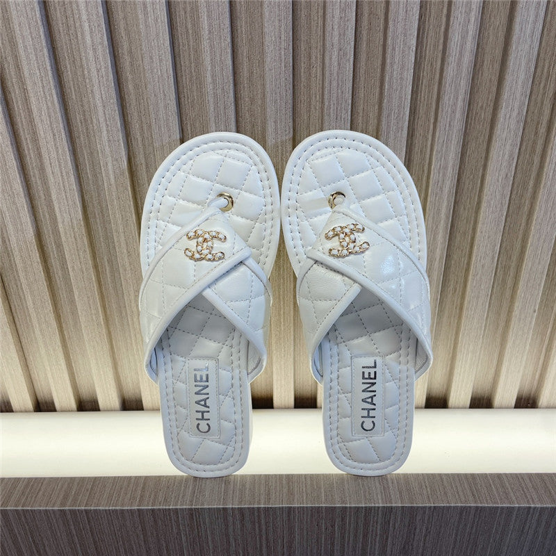 High Quality Luxury Chanel New Flip Flops – Style 27334 product detail