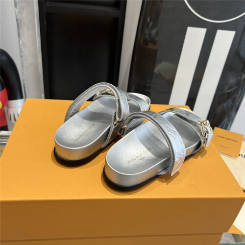 High Quality Luxury Louis Vuitton Spring Summer Beach Slippers – Style 86979 product detail