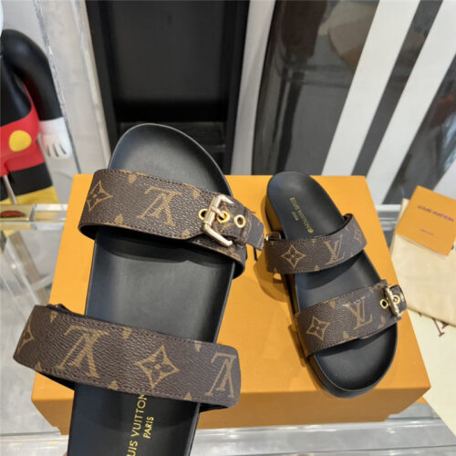 High Quality Luxury Louis Vuitton Spring Summer Beach Slippers – Style 07875 product detail