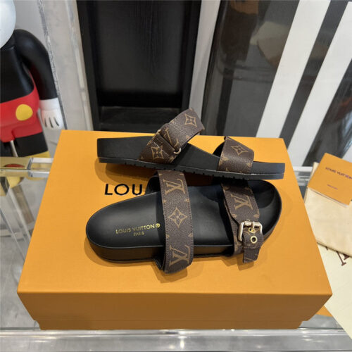 High Quality Luxury Louis Vuitton Spring Summer Beach Slippers – Style 07875 product detail