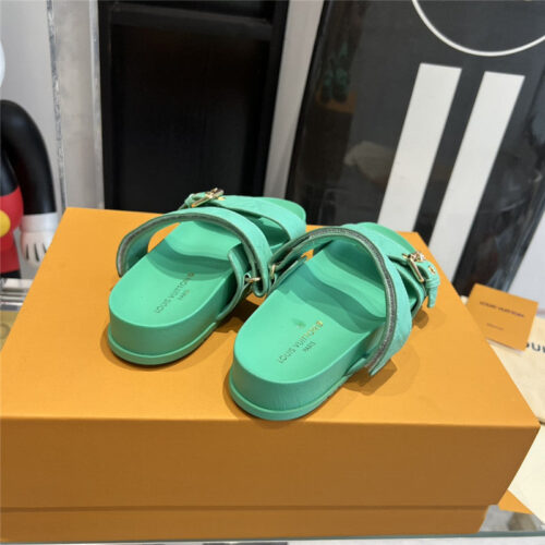 High Quality Luxury Louis Vuitton Spring Summer Beach Slippers product detail