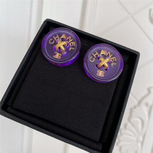 High Quality Luxury Chanel 23C Button Earrings product detail