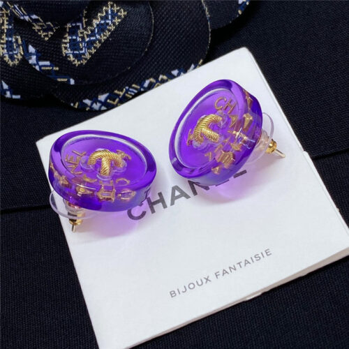 High Quality Luxury Chanel 23C Button Earrings alternate view