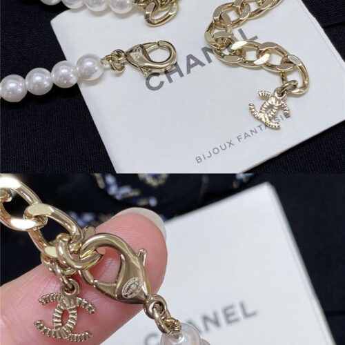 High Quality Luxury Chanel Triangular Full Diamond Double C Pearl Necklace product detail
