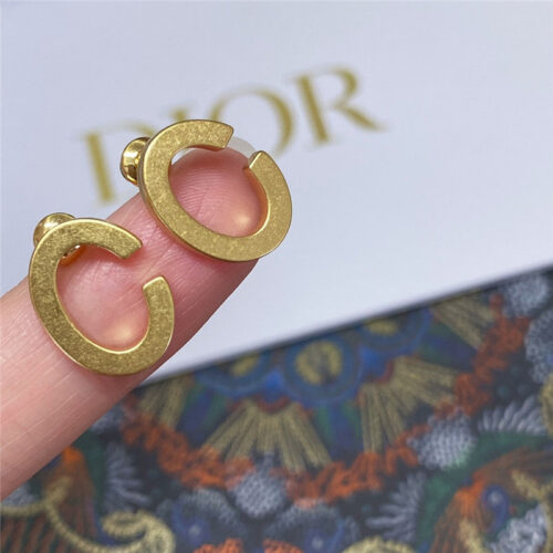 High Quality Luxury Dior Frosted Letter Earrings product detail