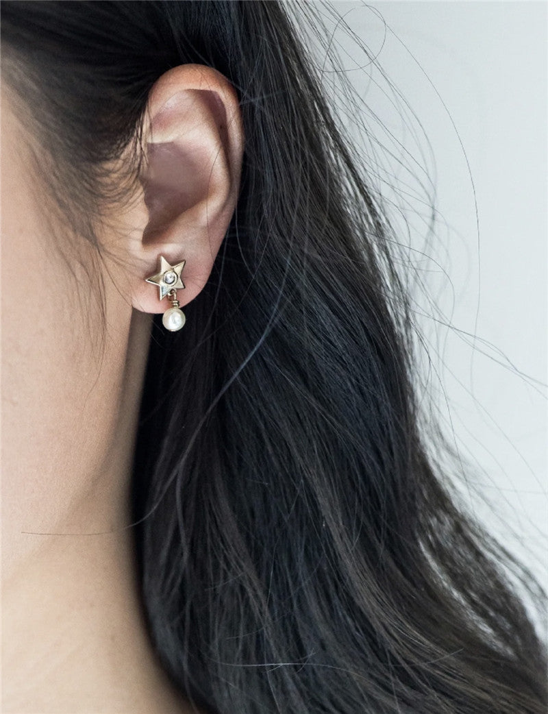High Quality Luxury Dior Star Cd Pearl Earrings product detail