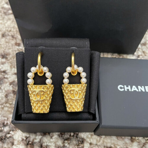 High Quality Luxury Chanel Pearl Diamond Bucket Bag Earrings