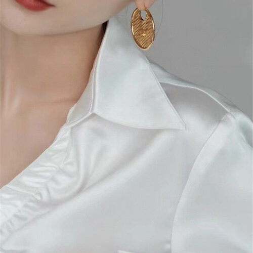 High Quality Luxury Celine Round Braided Earrings alternate view