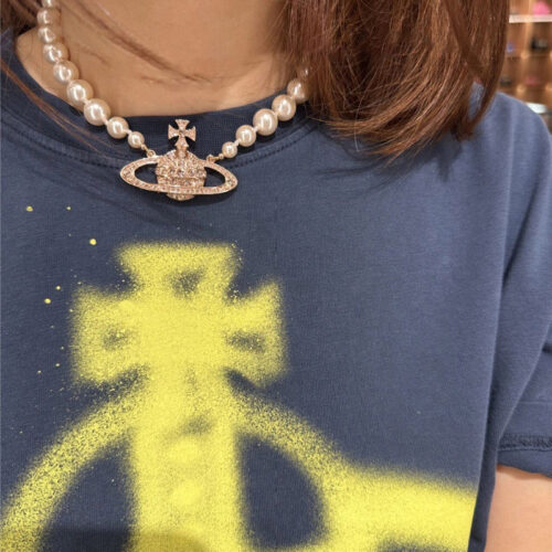 High Quality Luxury Vivienne Westwood Diamond And Pearl Necklace – Style 51653 alternate view