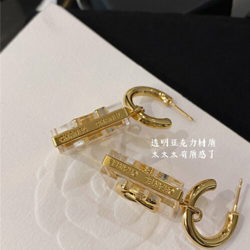 High Quality Luxury Chanel Vintage Simple Earrings product detail