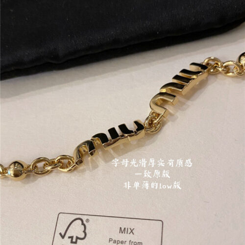 High Quality Luxury Miumiu Hollow Letter Bracelet product detail