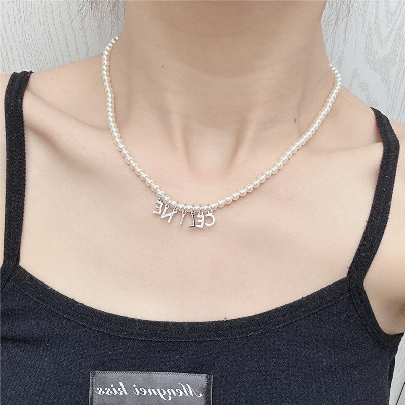 High Quality Luxury Celine Fashion Versatile Necklace product detail